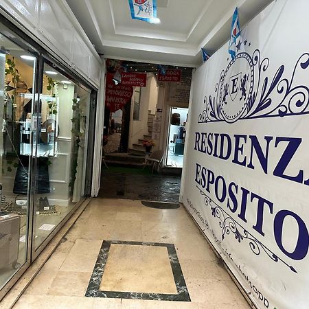Residenza Esposito Economy Rooms Nápoles Exterior foto