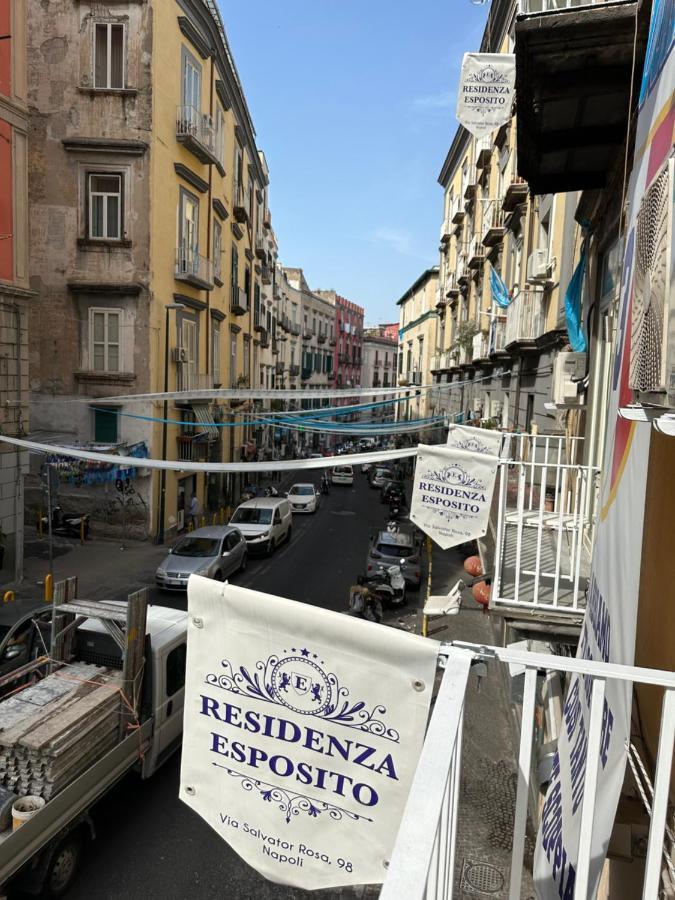 Residenza Esposito Economy Rooms Nápoles Exterior foto